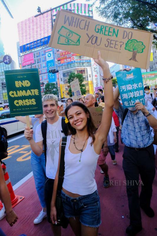 今月18日に行われた脱原発・温暖化対策を求めるパレード　筆者撮影