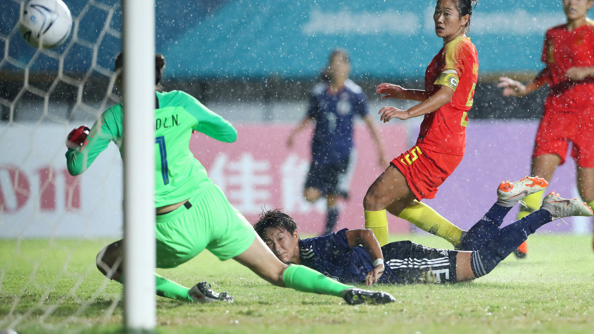 なでしこジャパンと森保ｕ 21 最大の違いはクロスを折り返す角度にあり 杉山茂樹 個人 Yahoo ニュース