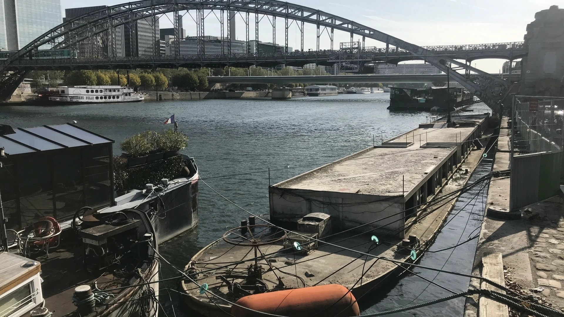 奇跡の再生なるか ル・コルビュジエの浮かぶ建築 「アジール 