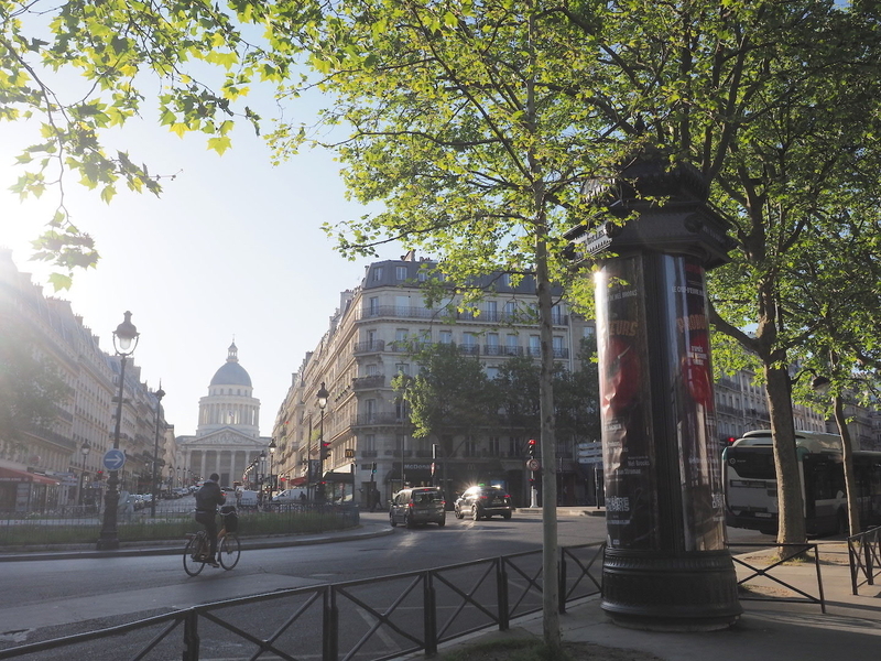 4月22日朝、カルティエラタンの様子。外出制限期間中、パリは晴天が続いていた。