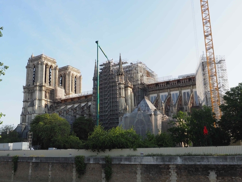 修復中のノートルダム大聖堂
