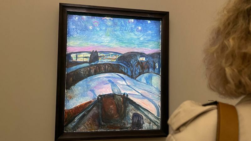 『星月夜』1922-1924年　オスロ・ムンク美術館所蔵。現在オルセー美術館にあるゴッホ作品『ローヌ川の星月夜』をムンクは観ていたはず
