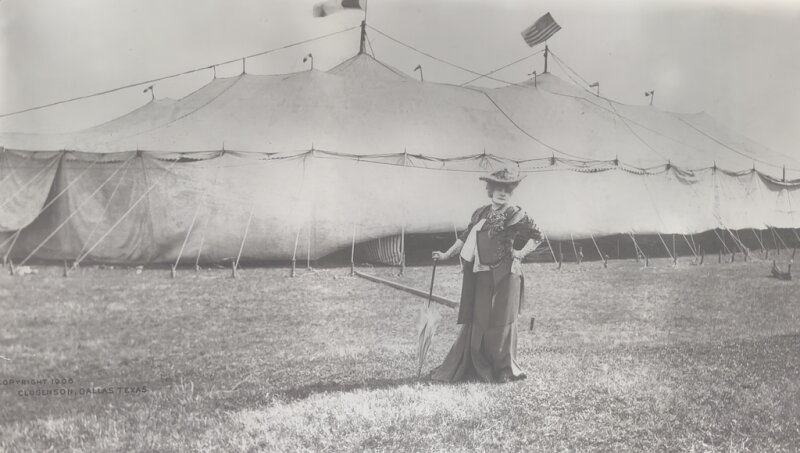 アメリカ・テキサスで公演をした時の写真（1906年）