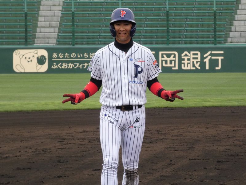 勝利のVサイン(笑)?