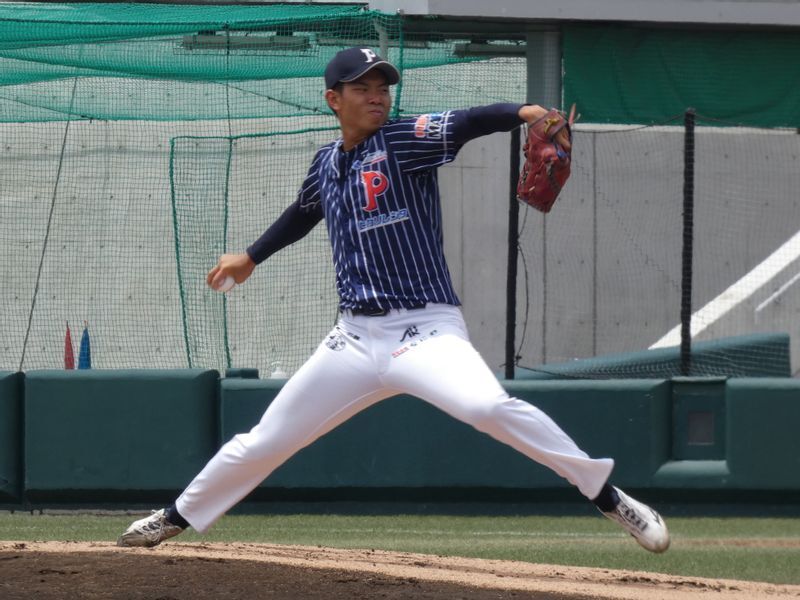 6回途中1安打無失点と好投した、北九州・豊村