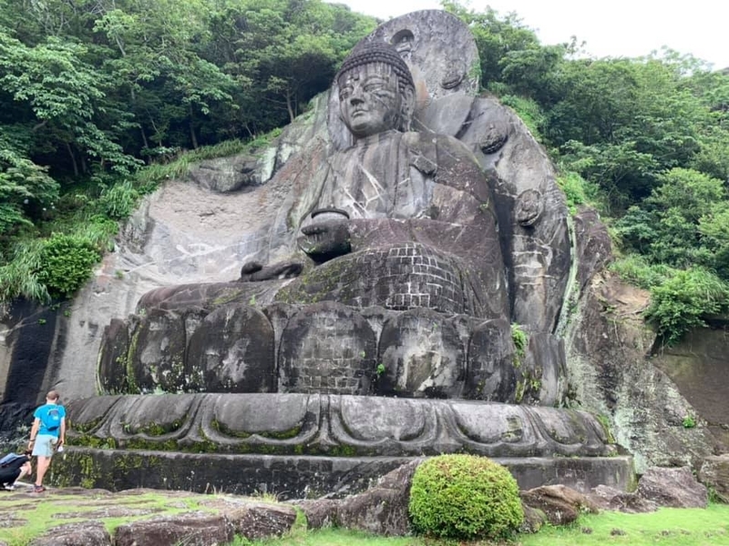 日本寺にある日本最大の大仏さま（高橋浩祐撮影）