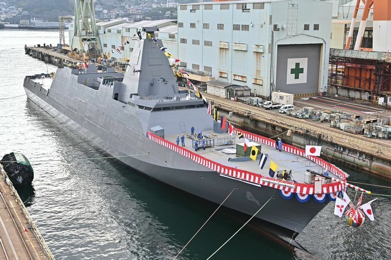 海上自衛隊の3900トン型護衛艦「もがみ型」4番艦の「みくま」（海上自衛隊撮影）