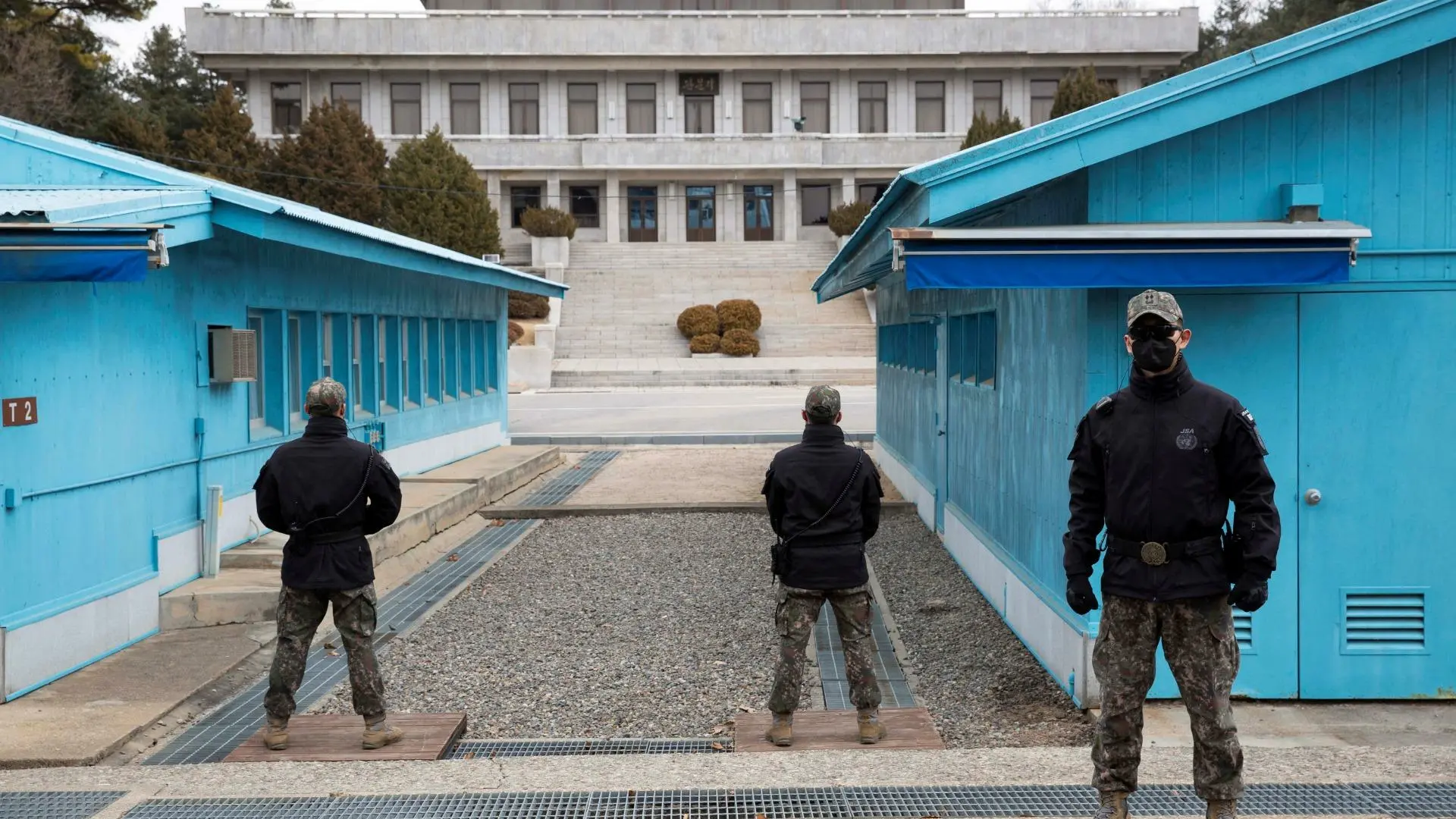 北朝鮮側に越境し拘束されたのは米兵」CBSニュースやロイターが報道 