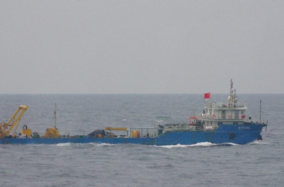 中国海洋調査船、尖閣諸島沖の日本のEEZ内で活動 海上保安庁が