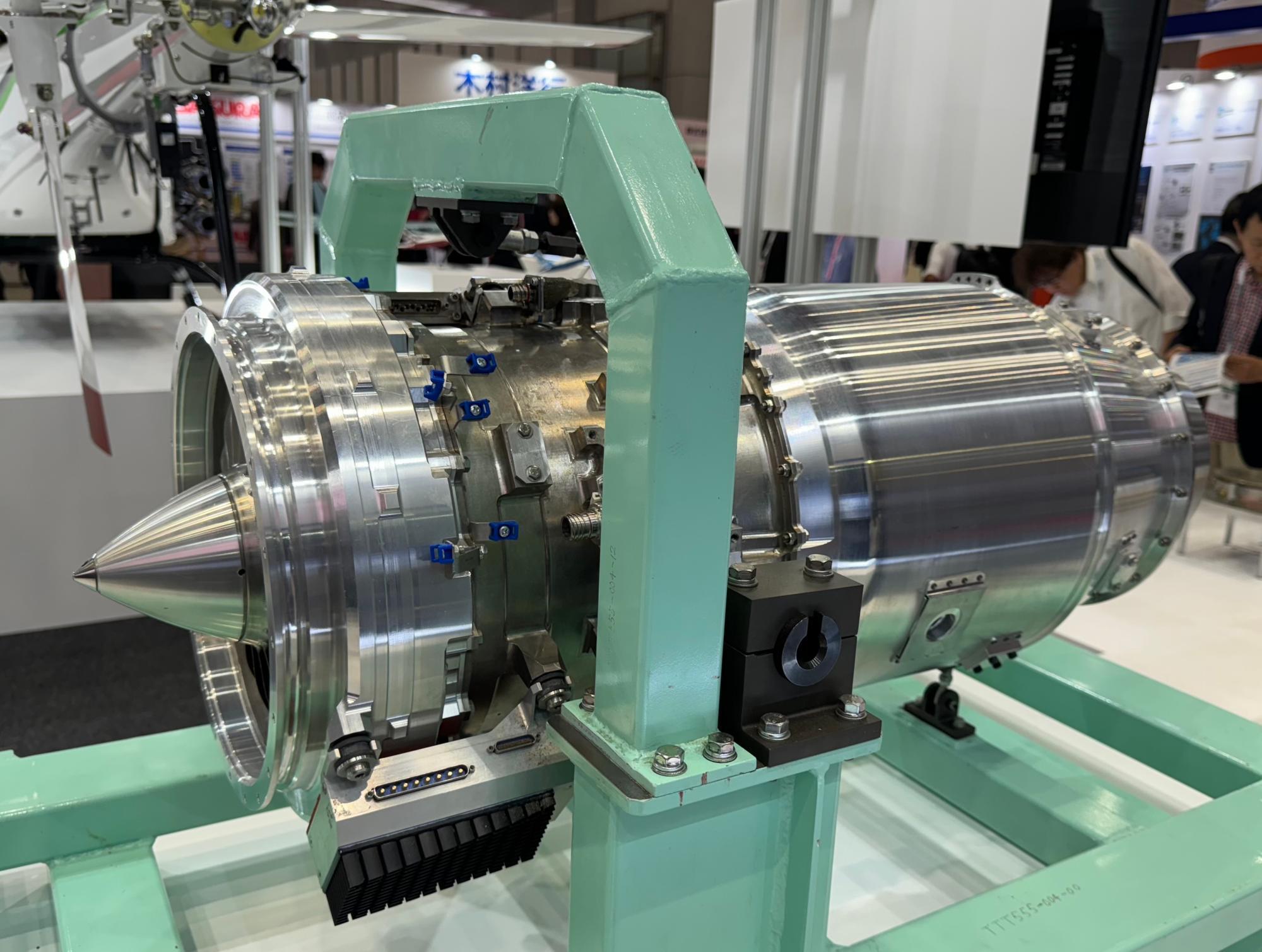 川崎重工、AI搭載の戦闘支援無人機のコンセプト初公開 日英伊