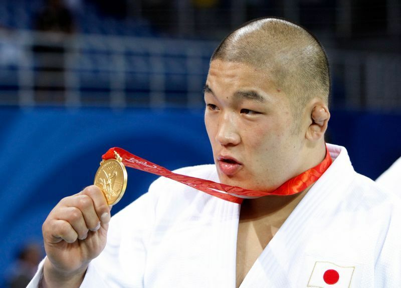 2008年の北京五輪・柔道男子100キロ超級で金メダルを獲得した石井慧、当時21歳。以降、最重量級での日本人金メダリストは誕生していない（写真：ロイター/アフロ）