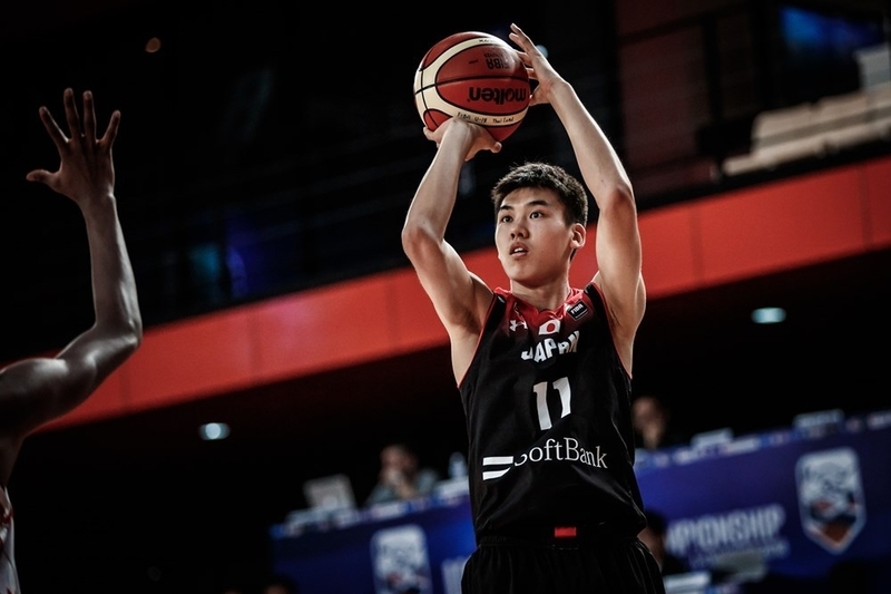 4Q終盤で同点と逆転の3Pを決めるなど、22点を奪った三谷(C)FIBA.com