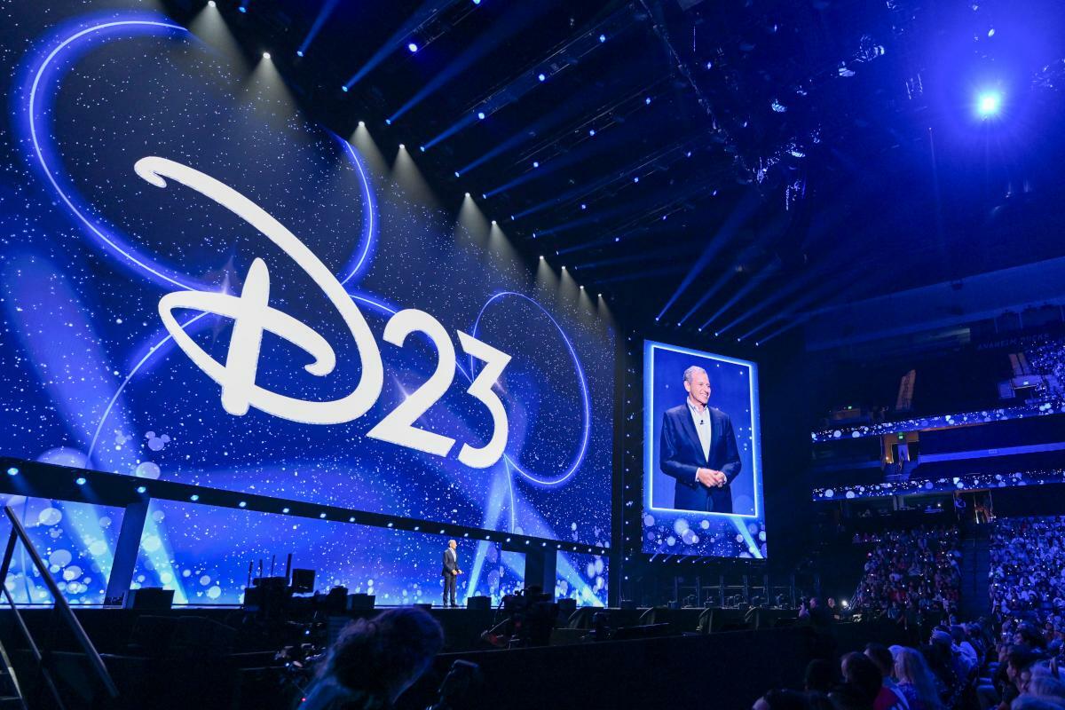 ウォルト・ディズニー・カンパニーのボブ・アイガーCEOが登壇し、スピーチを行った。（C）2024 Disney. All rights reserved.