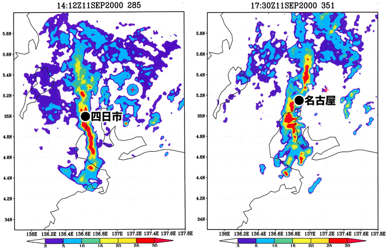 左は2000年9月11日午後2時ごろの気象庁レーダー画像、右は同午後5時半ごろ。雨雲が三重県四日市市付近から名古屋市付近へ移動していることが分かる（坪木教授提供の画像に筆者が地名追加）