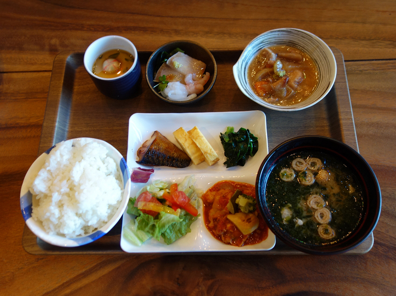 ホテルフォルツァ金沢で提供された定食朝食（筆者撮影）