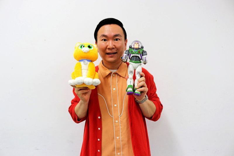 「4歳の子どもに予告編を観せて『この声はパパやで』と説明したら、『なに言うてんの?』って顔をされた」という/写真:筆者撮影