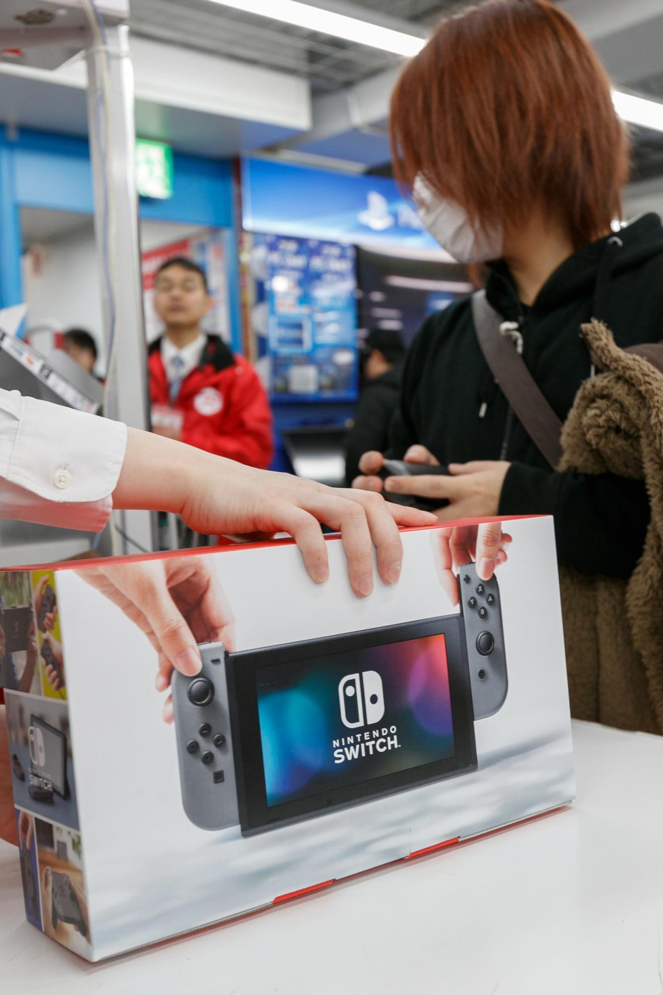 Nintendo Switch後継機、初代よりデカくてJoy-Conはマグネット Nintendo Switch後継機、初代よりデカくてJoy-Conはマグネット