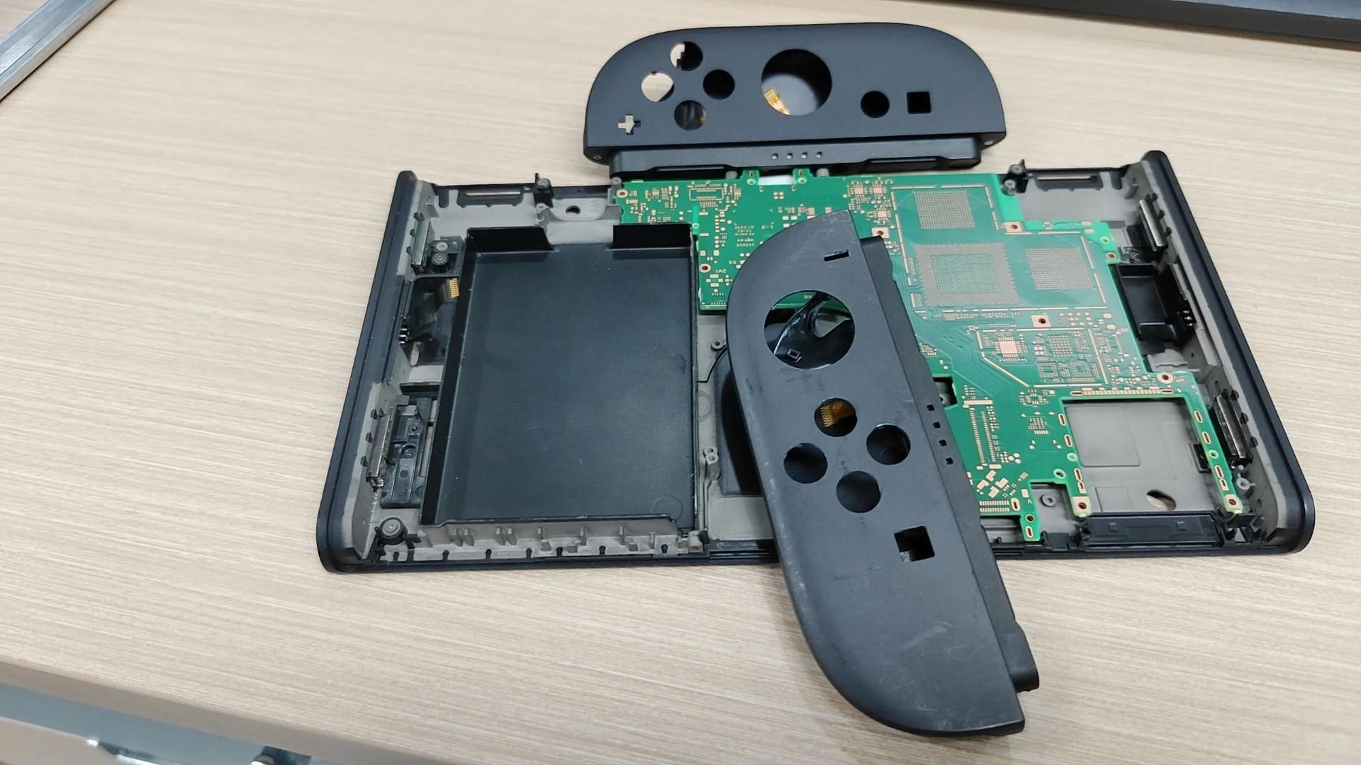 Nintendo Switch スイッチ 本体 新型 2021年モデル ② Nintendo Switch スイッチ 本体 新型 2021年モデル ②