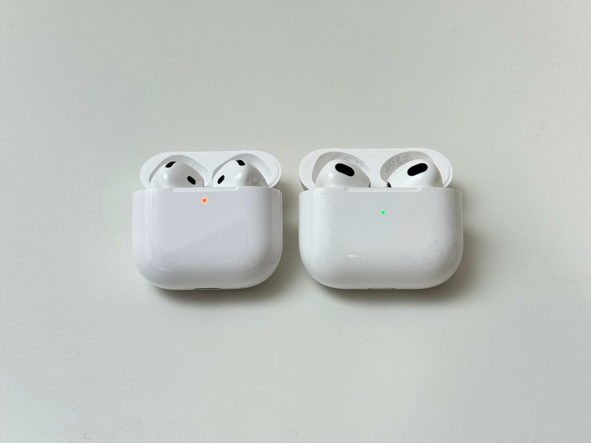 左から、AirPods 4(ANC)、AirPods 3