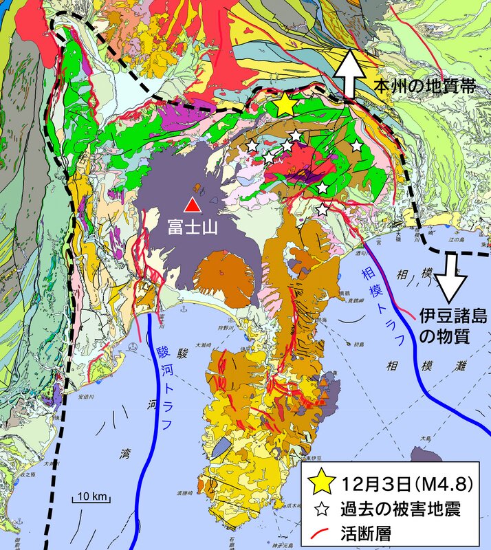 図1 伊豆衝突帯の地質構造と富士五湖周辺の地震。産業総合研究所地質図と気象庁のデータに基づき著者作成。