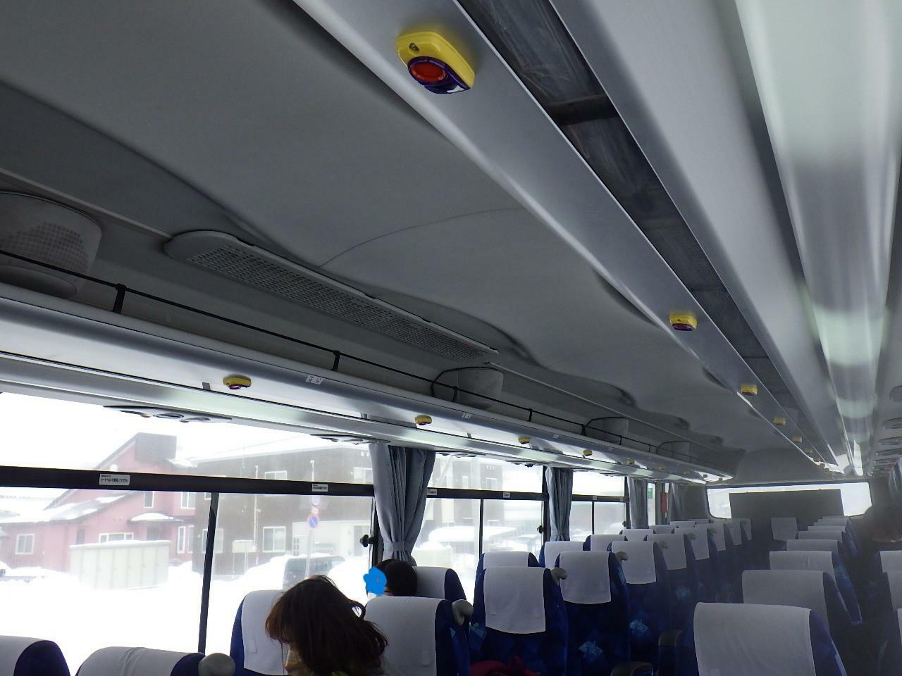 札幌・夕張のバスの様子。三往復しかないのにこの乗車率では、維持が相当に厳しいと言わざるを得ない。