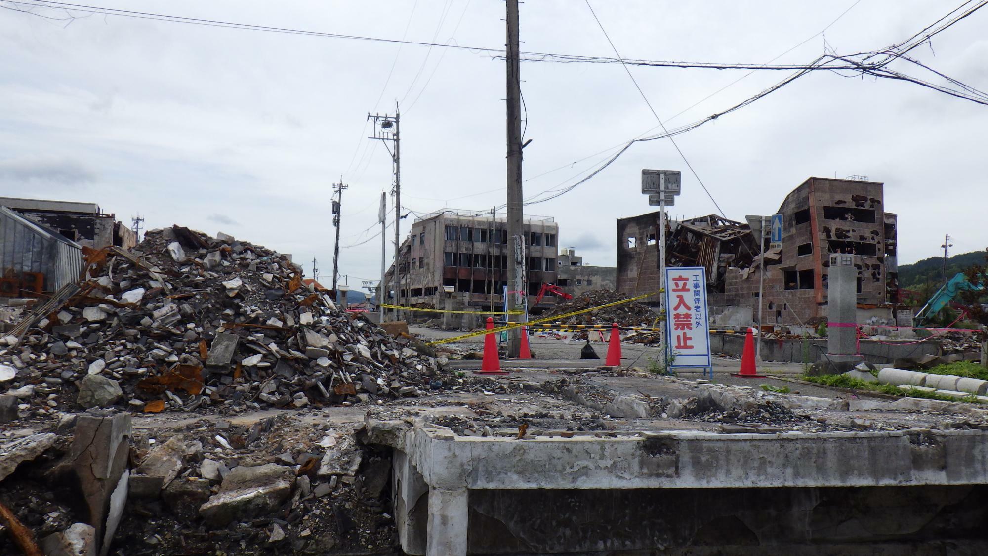 大火事の現場。