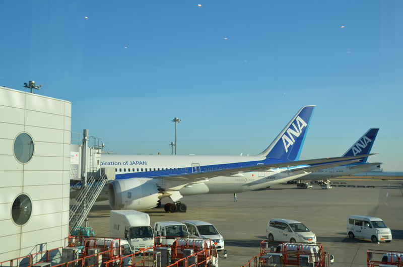 約2時間のフライトで羽田空港に戻ってきた
