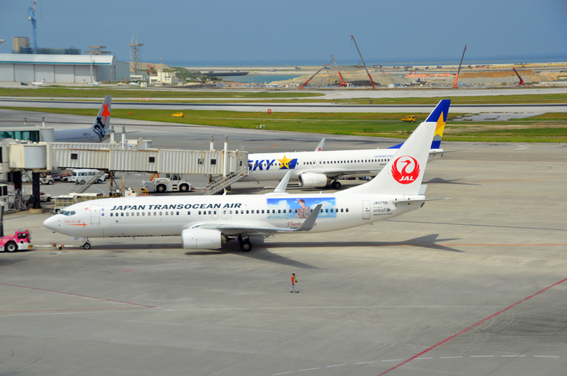 JTA（日本トランスオーシャン航空）便で那覇空港にて石垣・宮古・久米島などの離島へ乗り継ぎがある場合にも影響が出る可能性も