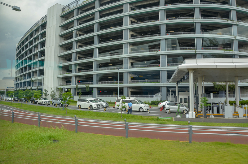 国際線ターミナルが満車になると羽田空港内に駐車することは非常に難しくなる