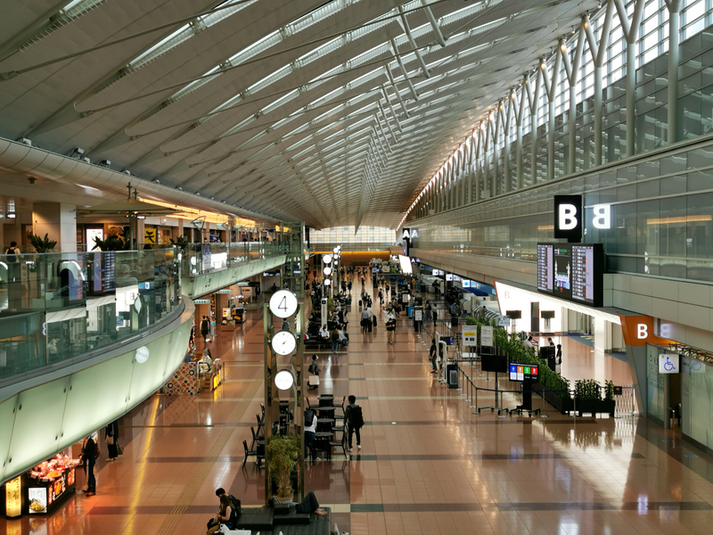 6月1日午後の羽田空港第2ターミナル。通常時よりは少ないがお客様が戻ってきた（筆者撮影）