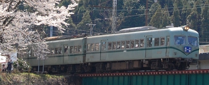 大井川鉄道の21000形　元南海電鉄の電車です。