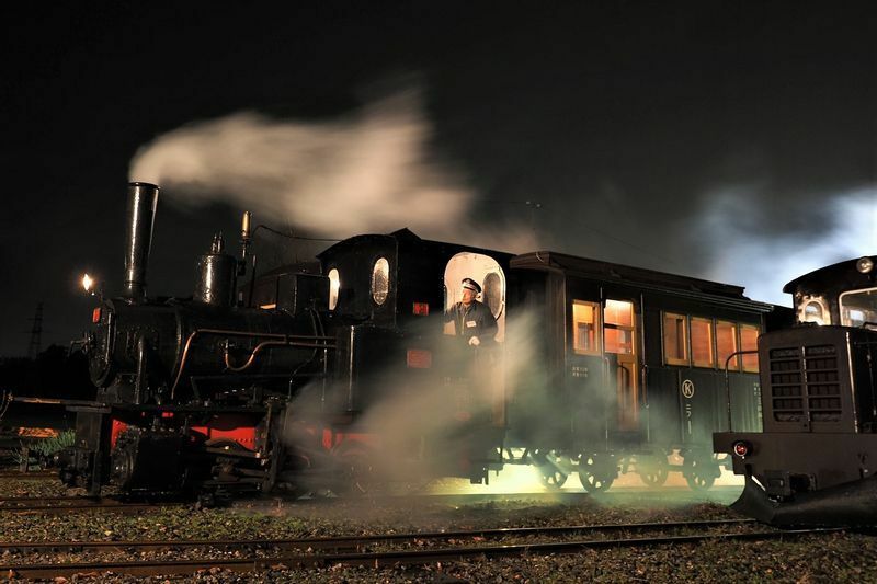 こちらは上越市頸城（くびき）区に保存されている旧頸城鉄道のコッペル型機関車の撮影会。　画像提供：神谷武志氏