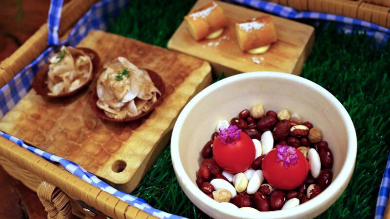 店内でピクニック スペインの三つ星レストランの味を体験できるレストランは 東龍 個人 Yahoo ニュース 店内でピクニック スペインの三つ星レストランの味を体験できるレストランは 東龍 個人 Yahoo ニュース