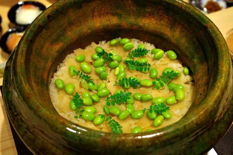 新生姜ご飯 枝豆 (C) 東龍