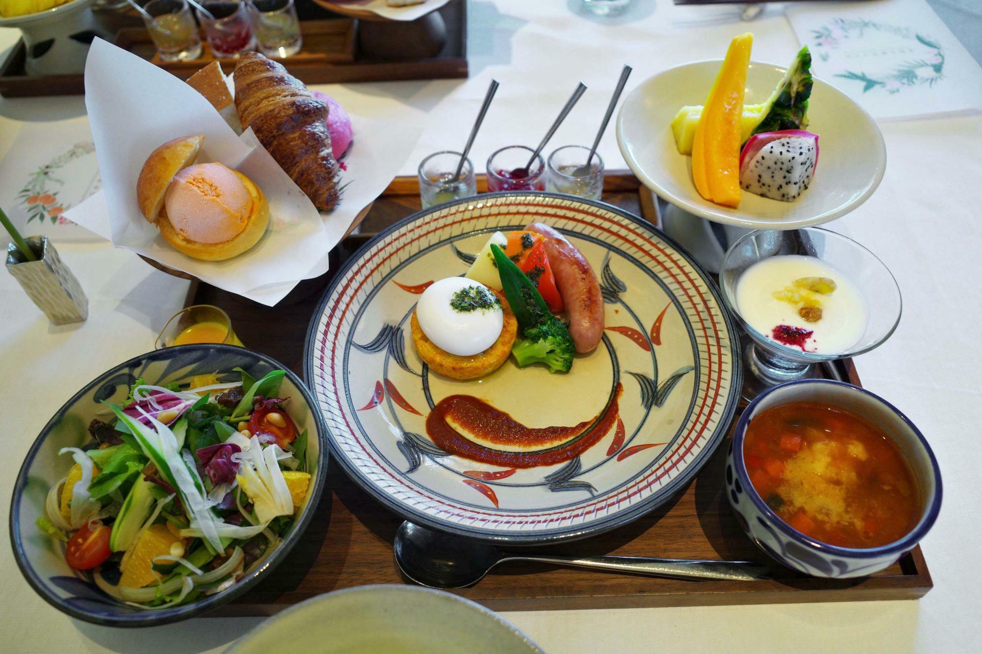 シチリア朝食 (C) 東龍