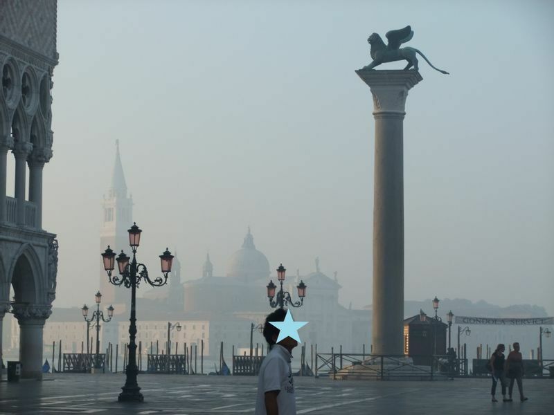 霧のヴェネツィアを堪能したときの写真。ロマンチストでもある山本さんは、健康志向で旅行好きな女性との出会いを求めています。（本人提供）