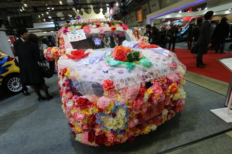 女性の人気を集めていた「花車」もトヨタ東京自動車大学校の学生の作品