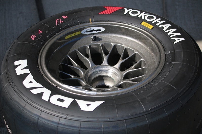 今季から横浜ゴムがタイヤを供給する。