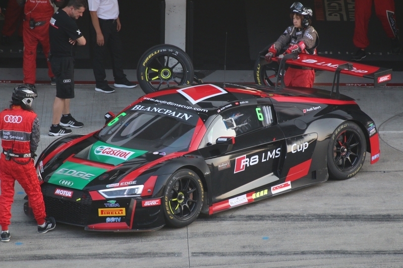 世界共通規定で性能を均一化する「FIA GT3」規定で鈴鹿10時間耐久が開催。