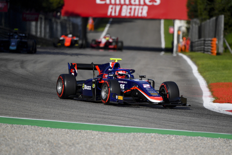 FIA F2で戦う松下信治【写真：FIA F2】