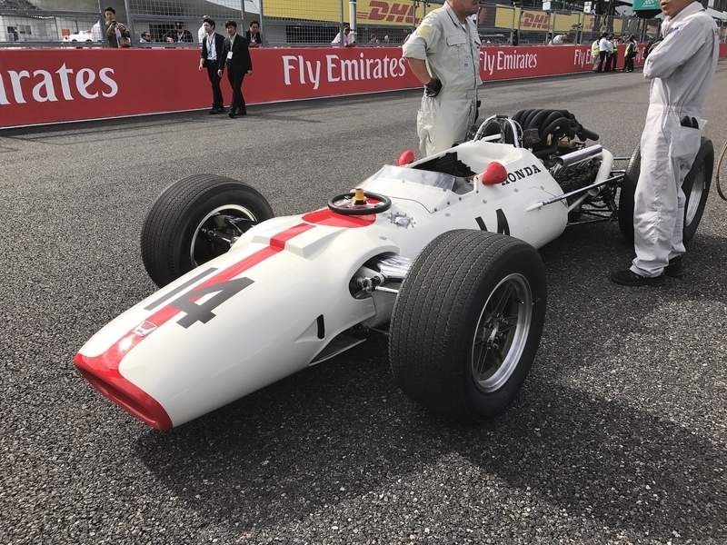現在も動態保存されるホンダRA300（1967年）。世界王者も夢ではなかったが68年で撤退。F1での活動はその後、自動車メーカーとして大きく成長する原動力に【写真：DRAFTING】