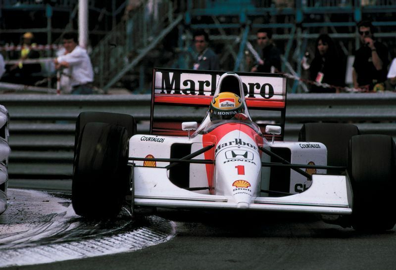 1992年、第2期F1活動最後の年。モナコで激走するマクラーレン・ホンダのアイルトン・セナ