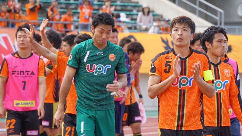 レノファ山口 光の見えた勝ち点1 ckからパク チャニョンが同点弾 連敗もストップ 上田真之介 個人 Yahoo ニュース レノファ山口 光の見えた勝ち点1 ckからパク チャニョンが同点弾 連敗もストップ 上田真之介 個人 Yahoo ニュース