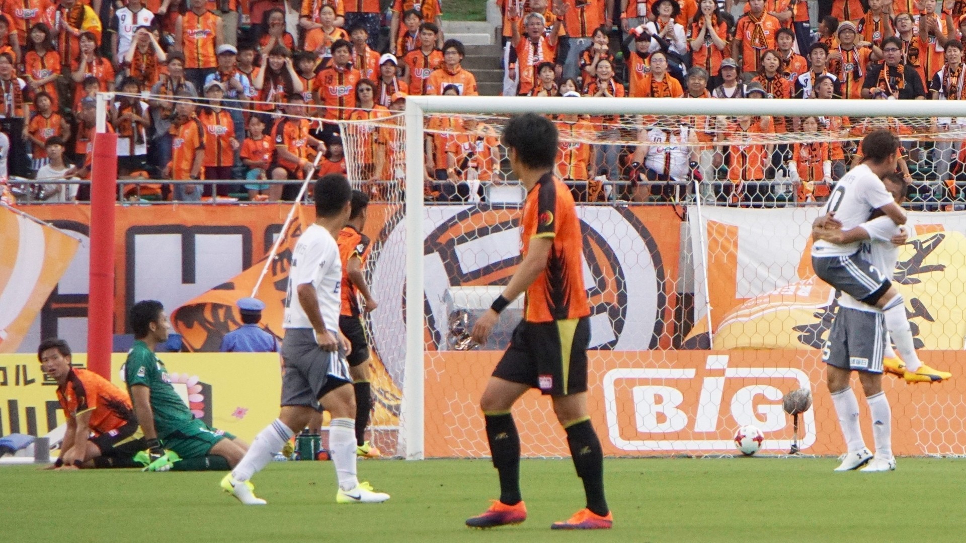 レノファ山口 前半戦ラストマッチは黒星 自分たち主導で運べず 松本に１ ２ 上田真之介 個人 Yahoo ニュース