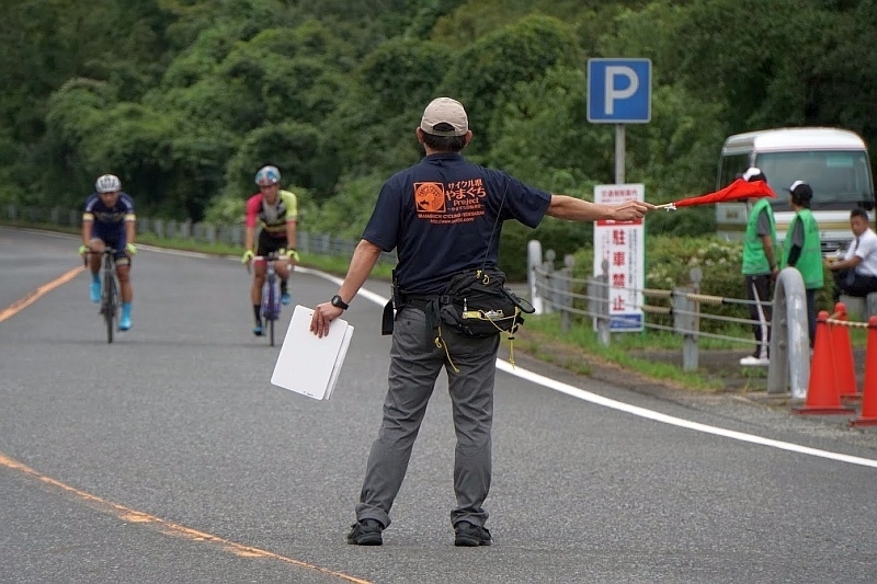 足切りが続出した旧管理事務所の関門