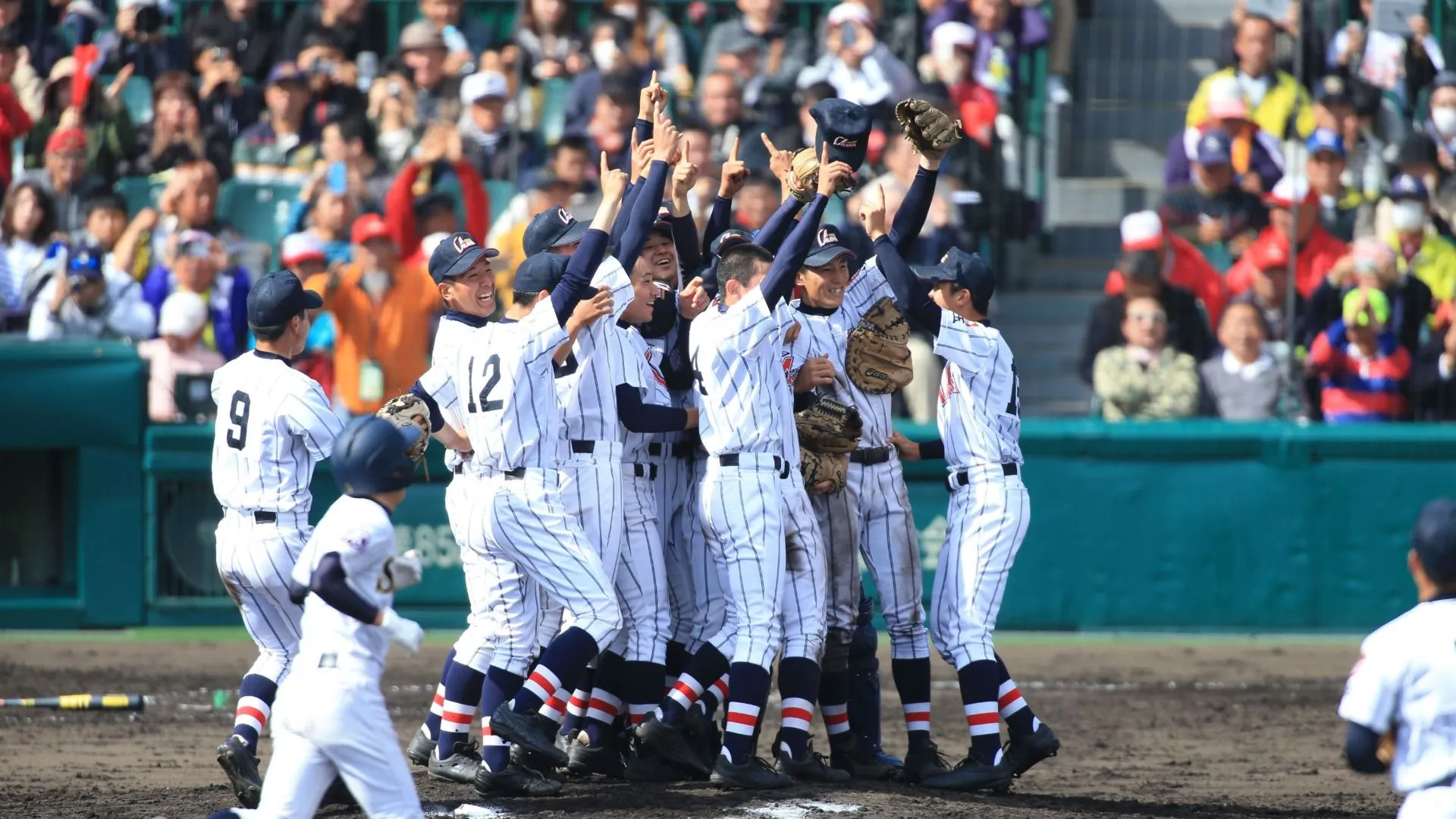 注目の埼玉の「盟主」争い。センバツベスト4の浦和学院か？19年まで夏5連覇の花咲徳栄か？（上原伸一） - エキスパート - Yahoo!ニュース