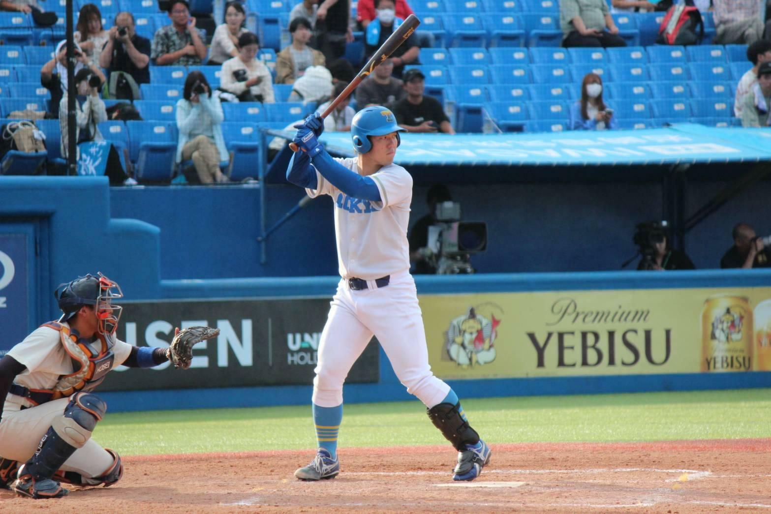 鈴木のリーグ戦デビューは投手としてではなく打者だった（写真提供：東京六大学野球連盟）