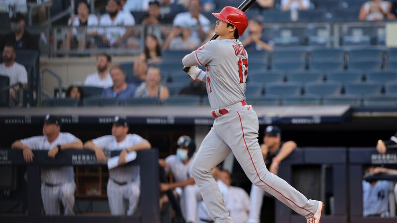 ヤンキー・スタジアムでホームランを打った日本人選手は、大谷翔平が何