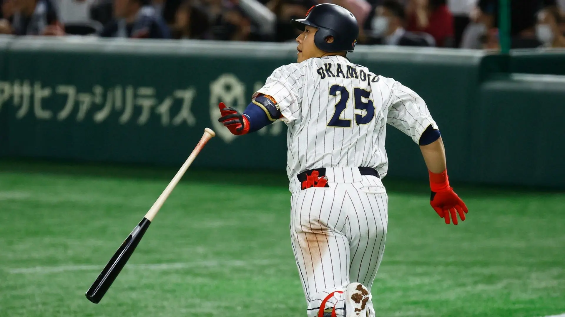 岡本和真の前に６年連続30本塁打以上を記録した８人は「７年目 