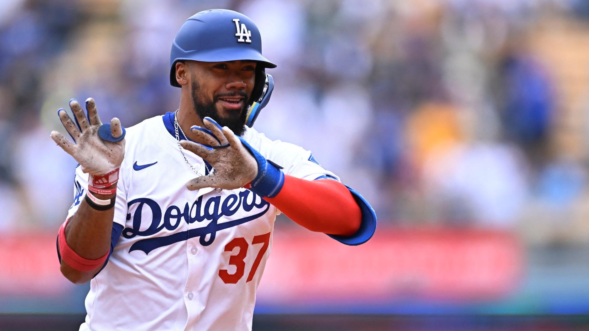 ドジャースのテオスカーが200本塁打に到達する。ドミニカン29